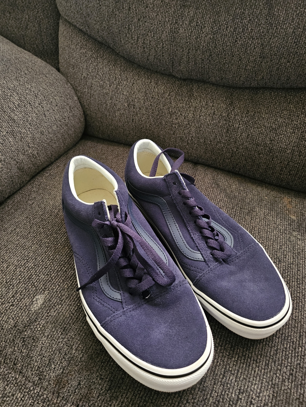 Vans Men's Purple Suede Old Skool Sneakers